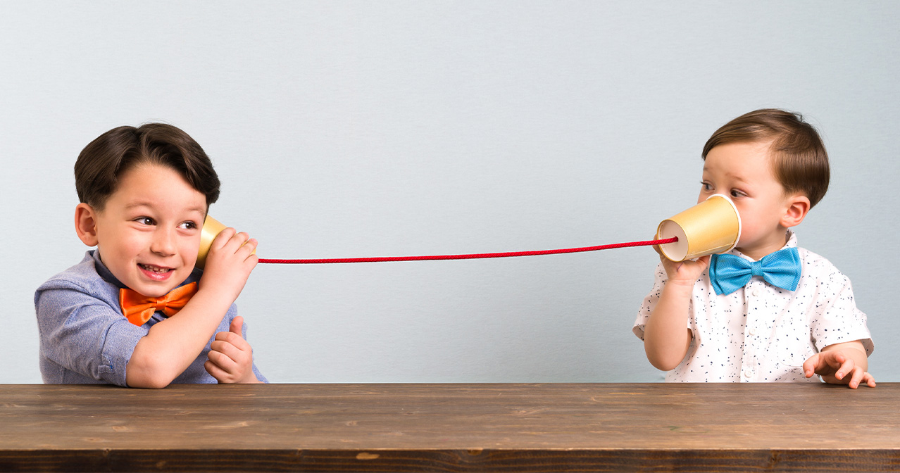 Kinder sprechen furch Schnurtelefon: Ganzheitliche Kindergesundheit: